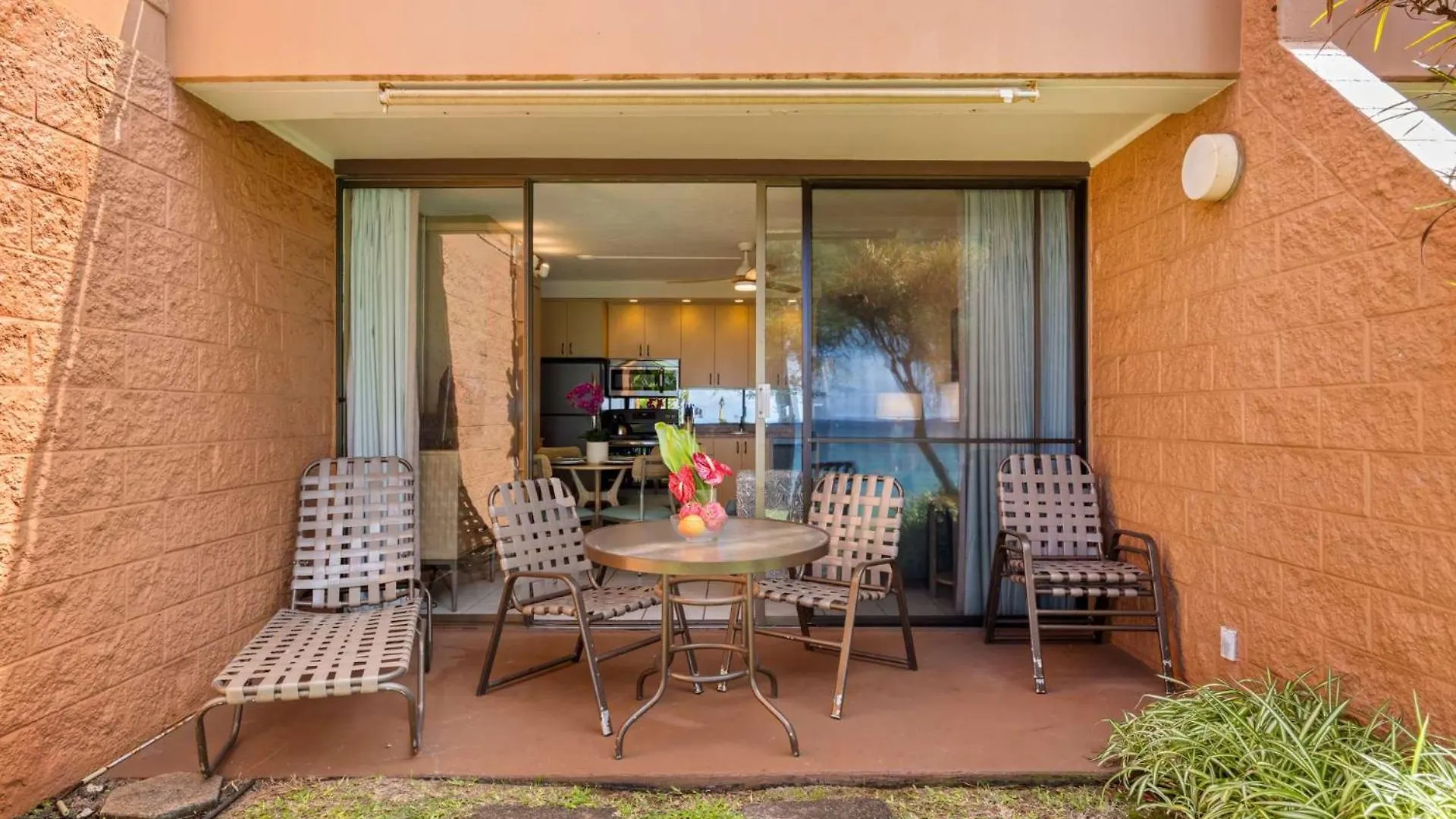 Kuleana Club #707 Oceanfront - 1 Bedroom & 1 Bathroom - Ground Floor Kahana 0*,  USA